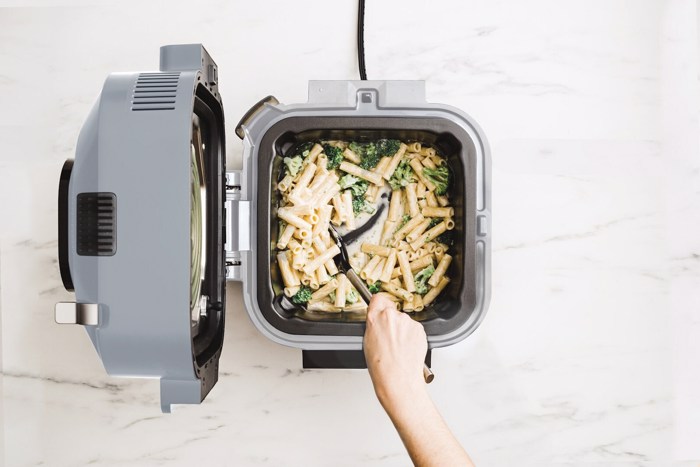 Polumagiras Ninja SpeediI MultiCooker ON400EU Ggri